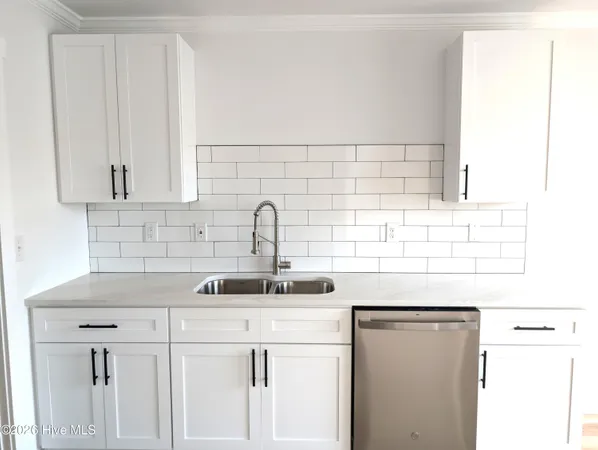 $1,900 | Undisclosed Address, Leland, NC 28451