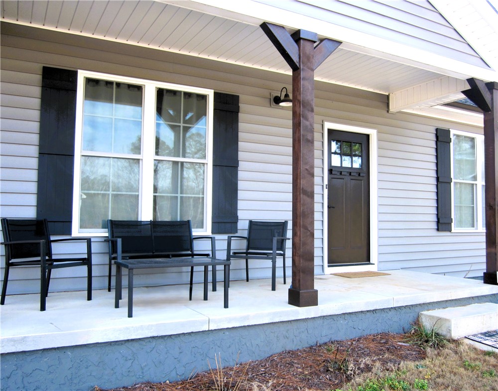 105 Jefferson Place Walhalla, SC 29691 - Photo 2 of 25 Inviting front porch