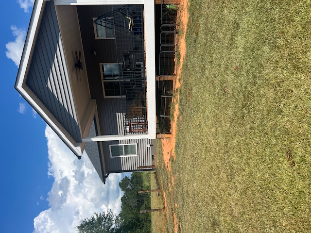 105 Jefferson Place Walhalla, SC 29691 - Photo 22 of 25 Fenced back porch area