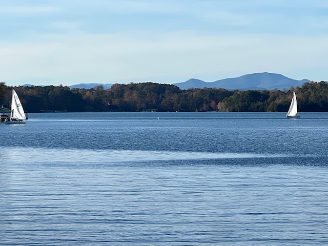 105 Jefferson Place Walhalla, SC 29691 - Photo 24 of 25 Lake Keowee and Blue Ridge Mountains