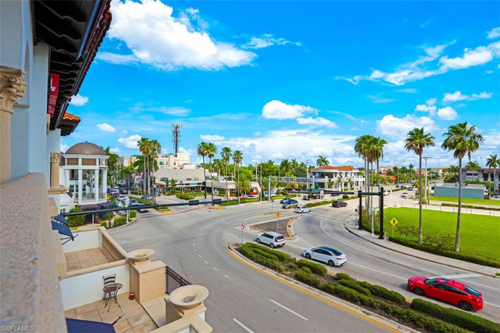 900 5th Avenue South, Unit 301 Naples, FL 34102 - Photo 1 of 17 a view of a basket ball ground