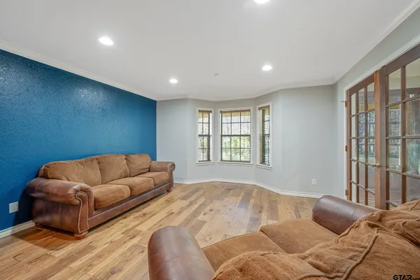 $929,000 | 3481 Loop 343, Rusk, TX 75785