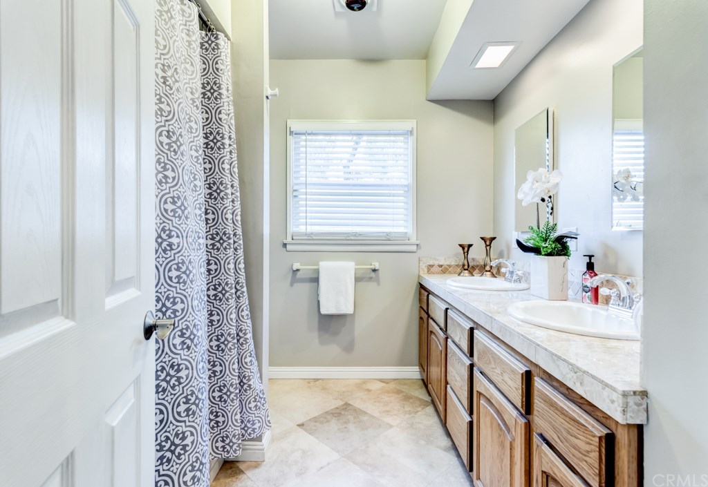 17051 Mockingbird Canyon Road Riverside, CA 92504 - Photo 28 of 75