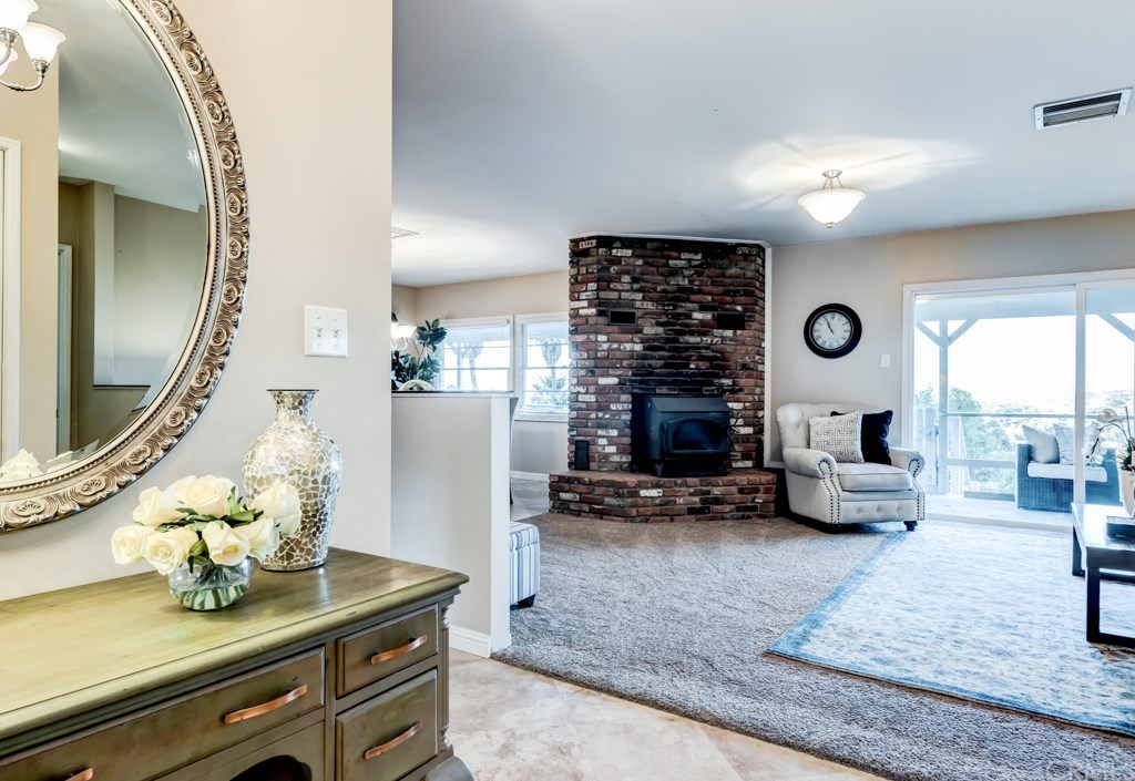 17051 Mockingbird Canyon Road Riverside, CA 92504 - Photo 4 of 75