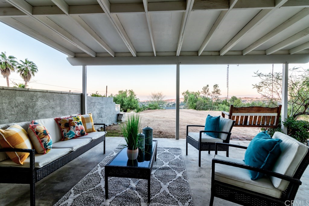 17051 Mockingbird Canyon Road Riverside, CA 92504 - Photo 51 of 75