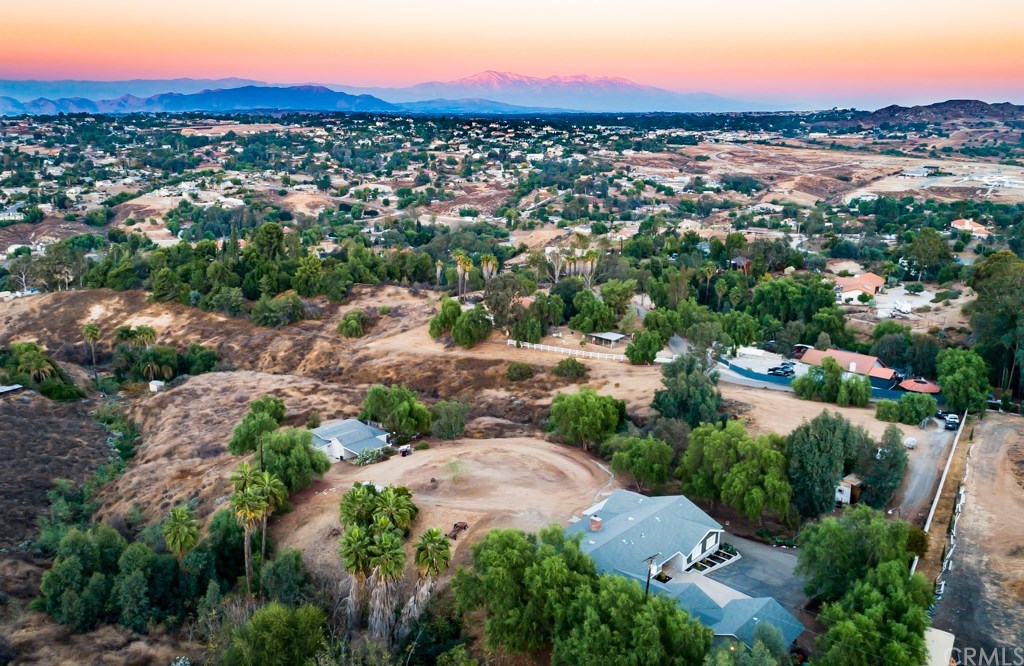 17051 Mockingbird Canyon Road Riverside, CA 92504 - Photo 69 of 75