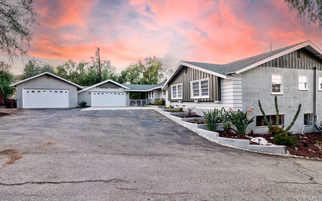 17051 Mockingbird Canyon Road Riverside, CA 92504 - Photo 73 of 75