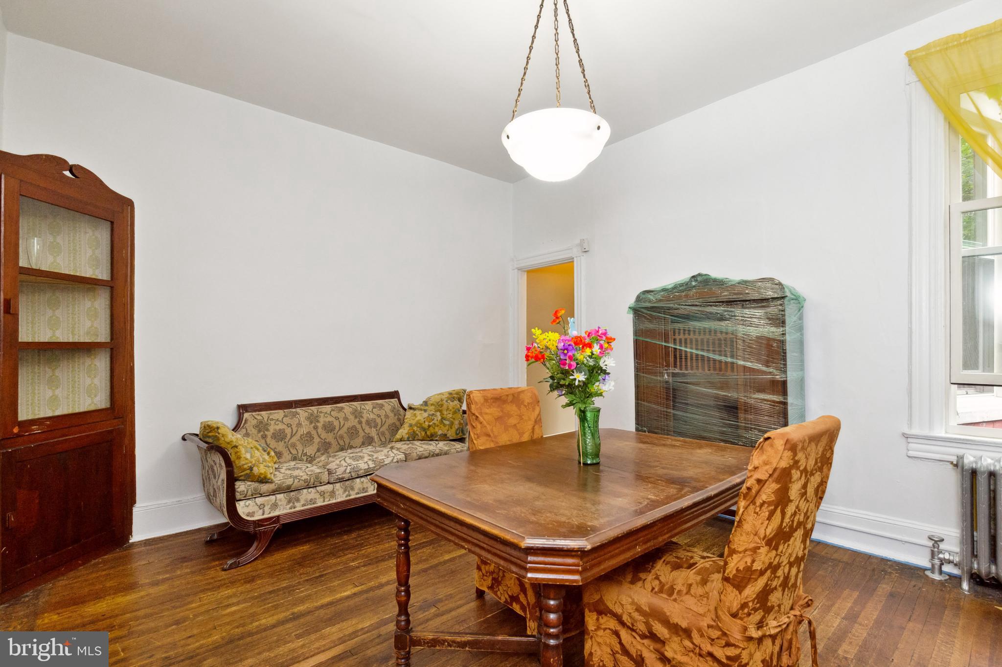 328 5th Street Southeast Washington, DC 20003 - Photo 11 of 35