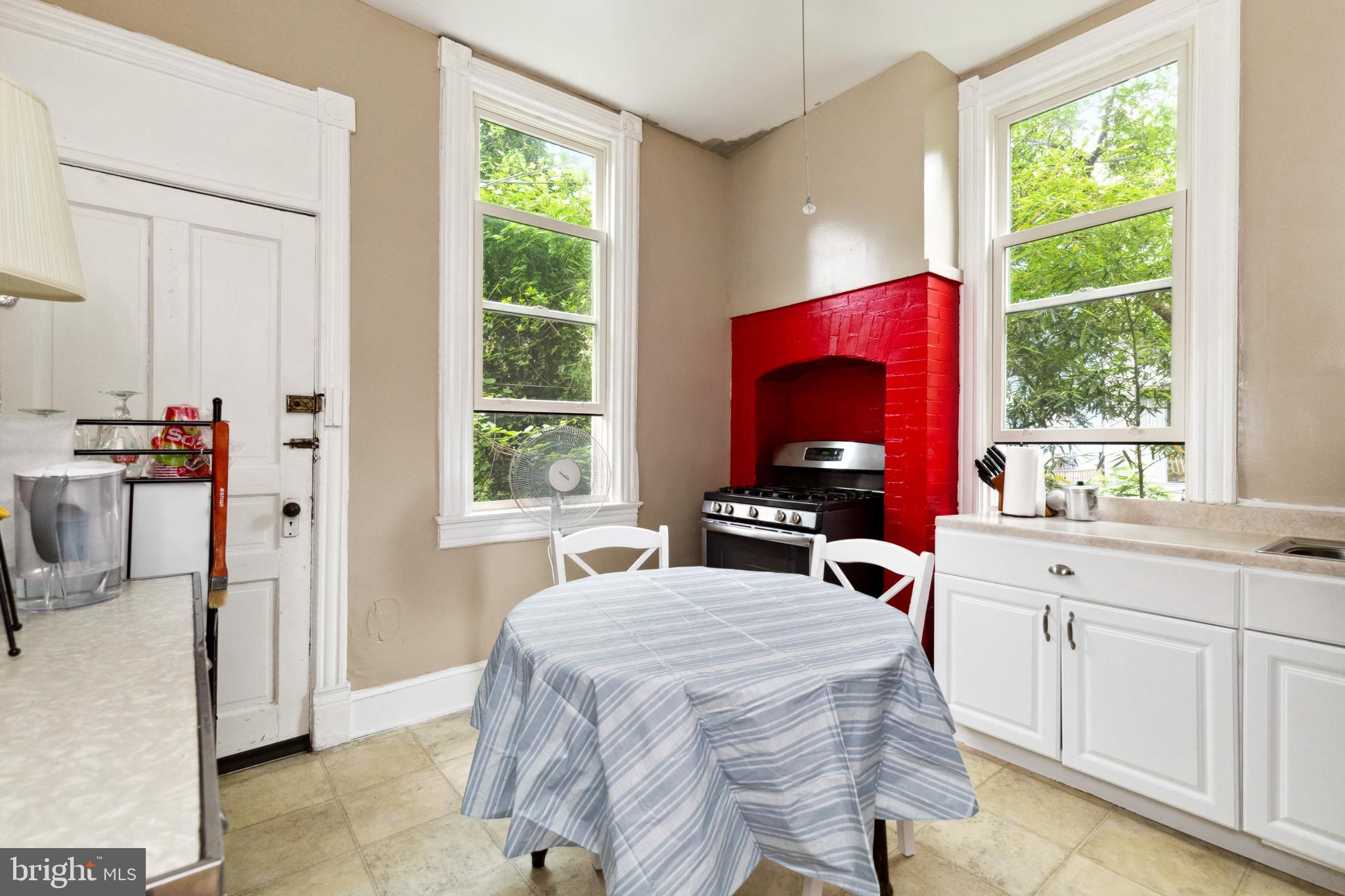 328 5th Street Southeast Washington, DC 20003 - Photo 16 of 35