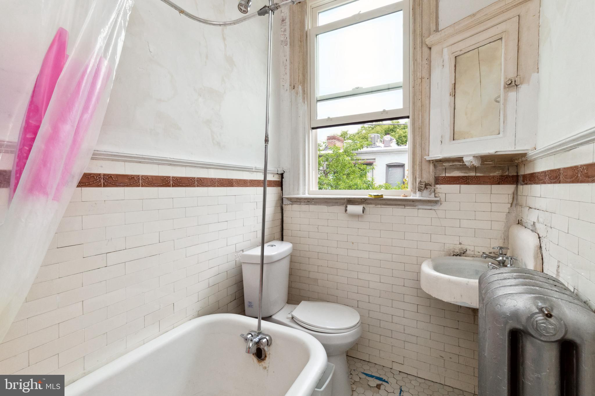 328 5th Street Southeast Washington, DC 20003 - Photo 28 of 35