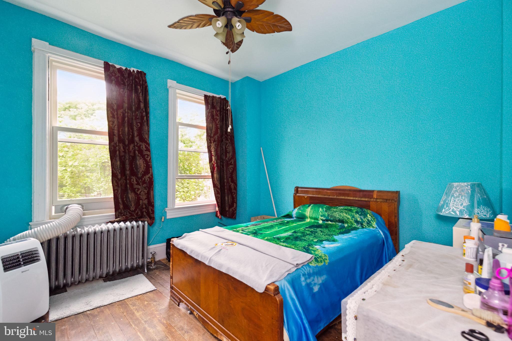 328 5th Street Southeast Washington, DC 20003 - Photo 29 of 35