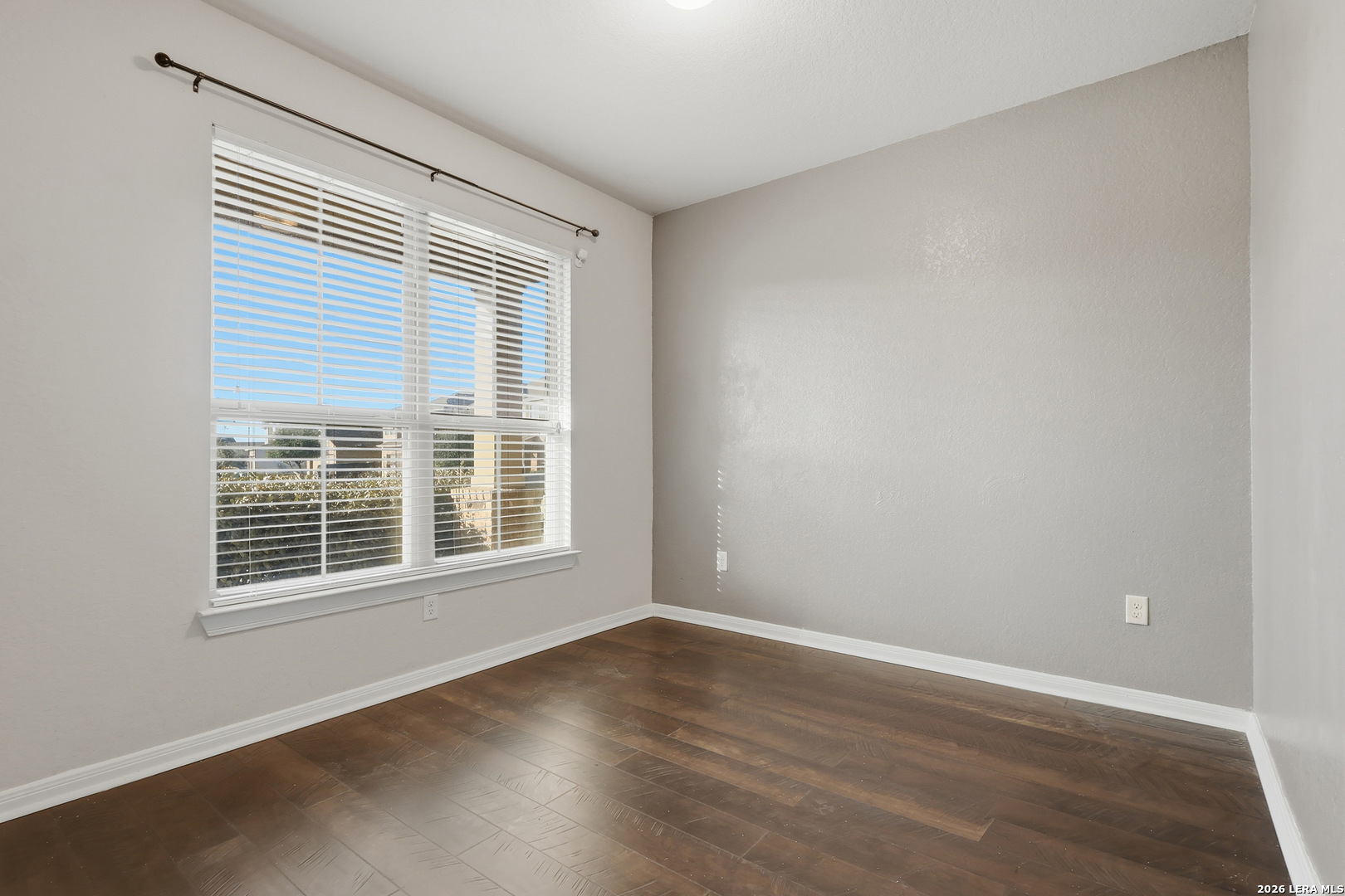 5639 Cielo Ranch San Antonio, TX 78218 - Photo 3 of 21