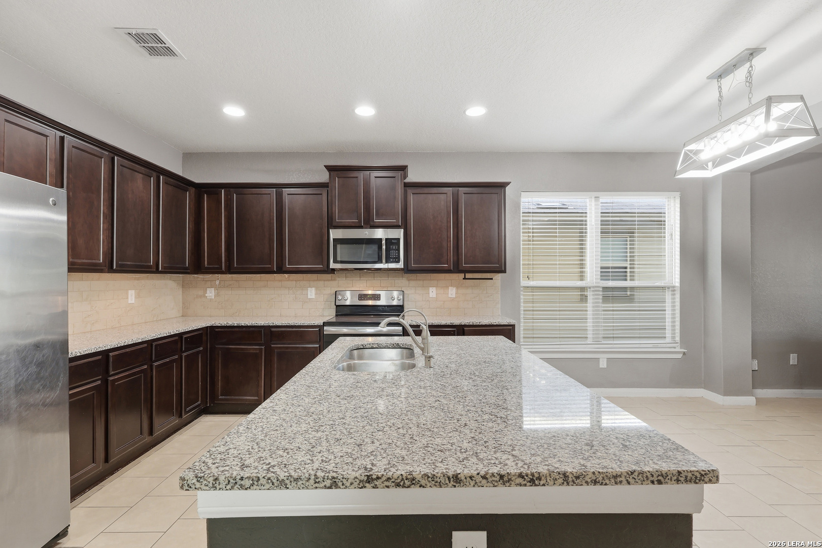 5639 Cielo Ranch San Antonio, TX 78218 - Photo 8 of 21