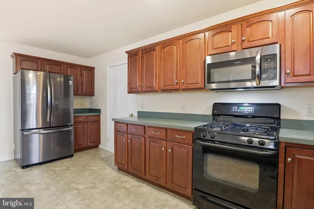 $439,900 | 2197 Bentley Lane, York, PA 17404