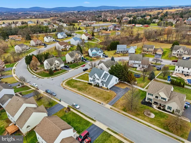 $439,900 | 2197 Bentley Lane, York, PA 17404