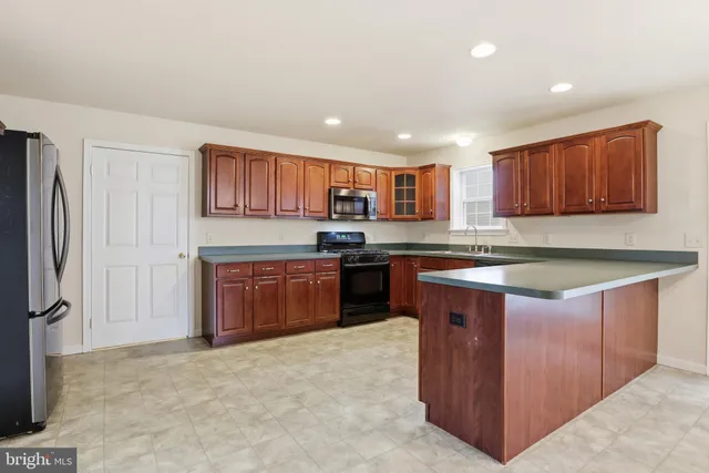 $439,900 | 2197 Bentley Lane, York, PA 17404