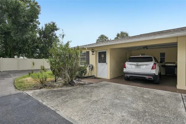 $110,000 | 390 301 Boulevard West, Unit 4D, Bradenton, FL 34205
