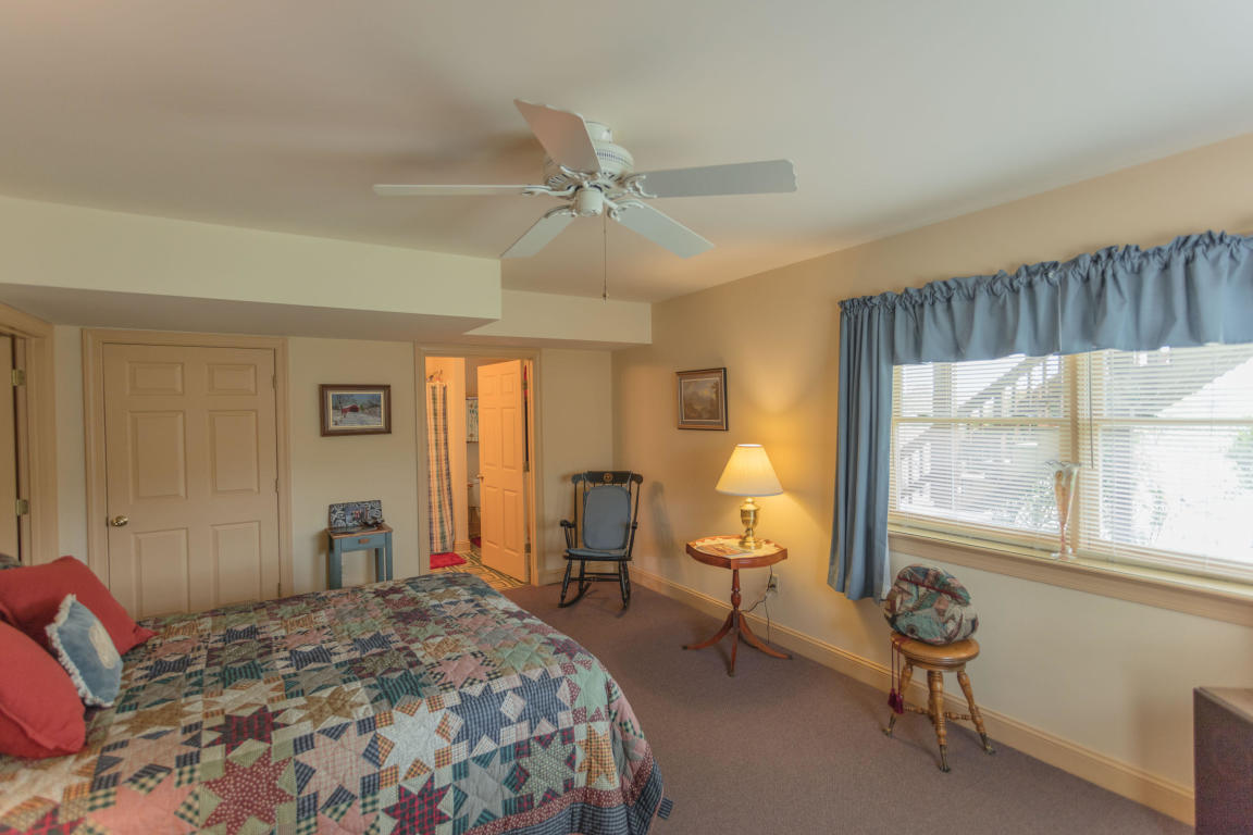 646 Padgetts Hill Road Natural Bridge, VA 24578 - Photo 36 of 88 36