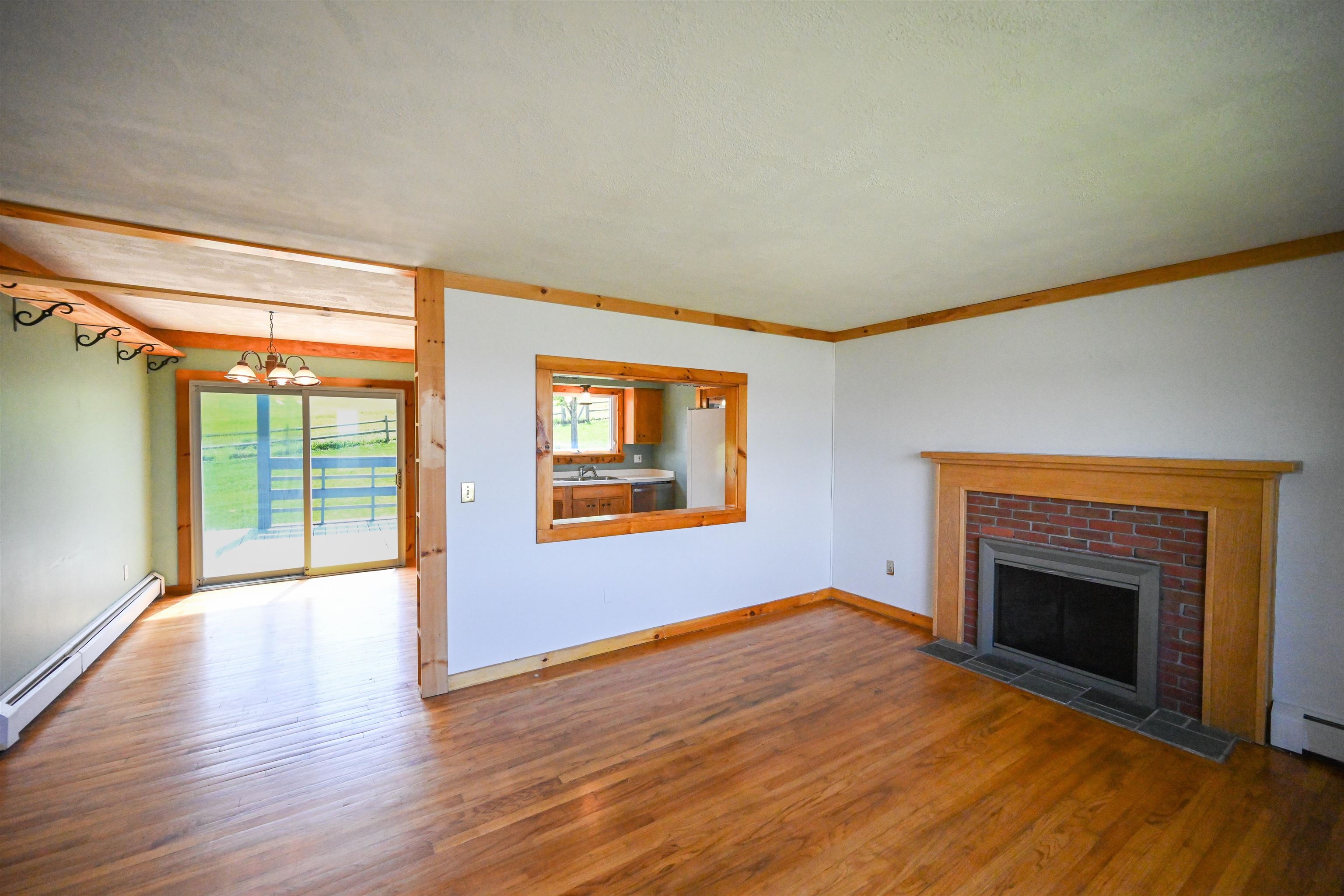 44 Bailey Street Barre, VT 05641 - Photo 11 of 39