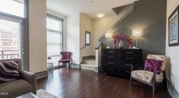 $2,067 | 200 Perkins Drive, Unit TH1, Chapel Hill, NC 27514