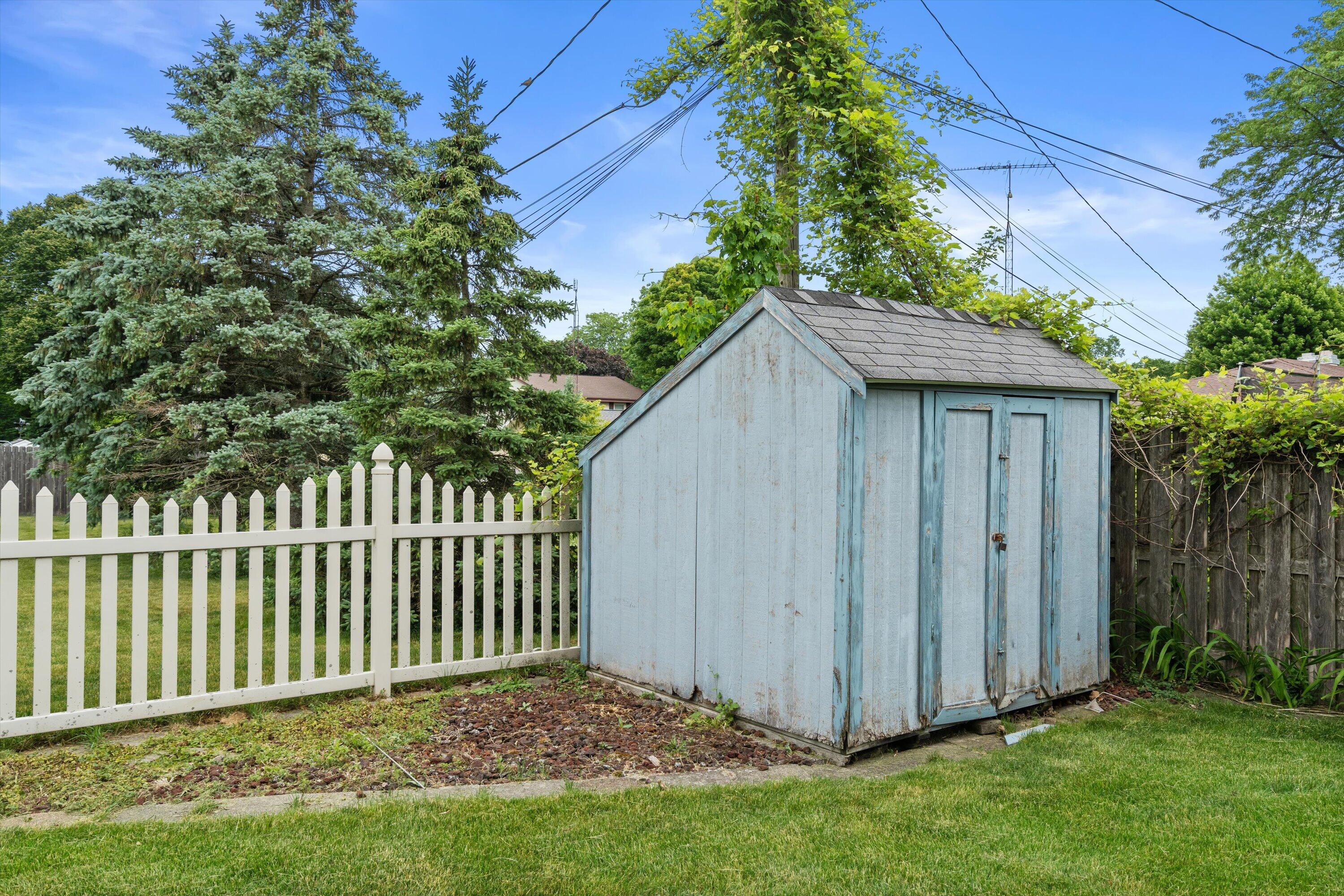 3028 Valley Forge Street Caledonia, WI 53404 - Photo 19 of 50 Shed