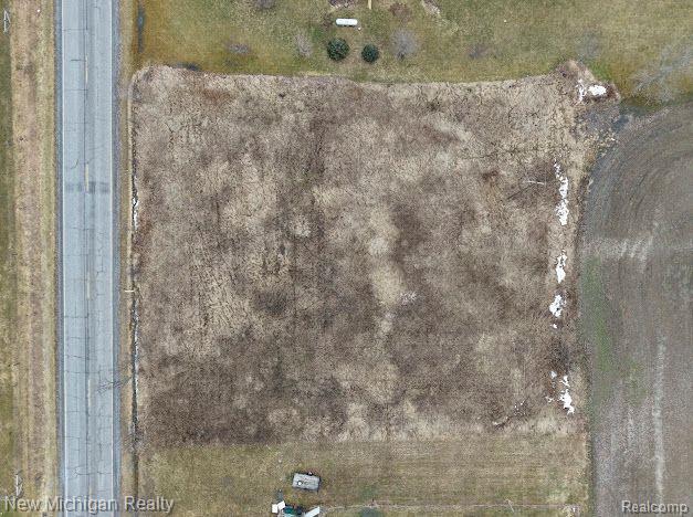 11286 Ray Road Gaines, MI 48436 - Photo 8 of 15