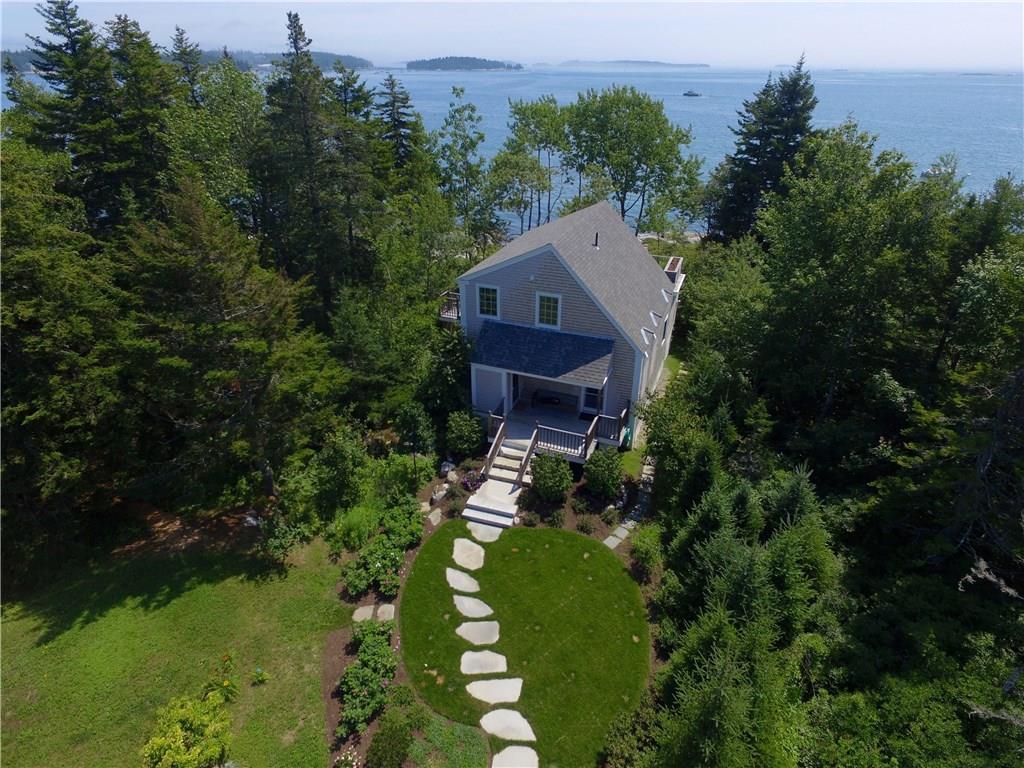 359 Island Avenue St. George, ME 04859 - Photo 6 of 34 Beautiful ocean views. McLoons is...