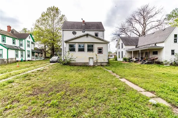 $135,000 | 304 East Benton Street, Windsor, MO 65360