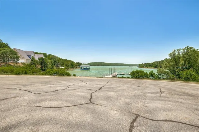 $250,000 | Lot 41 Grand Harbor Boulevard, Chico, TX 76431