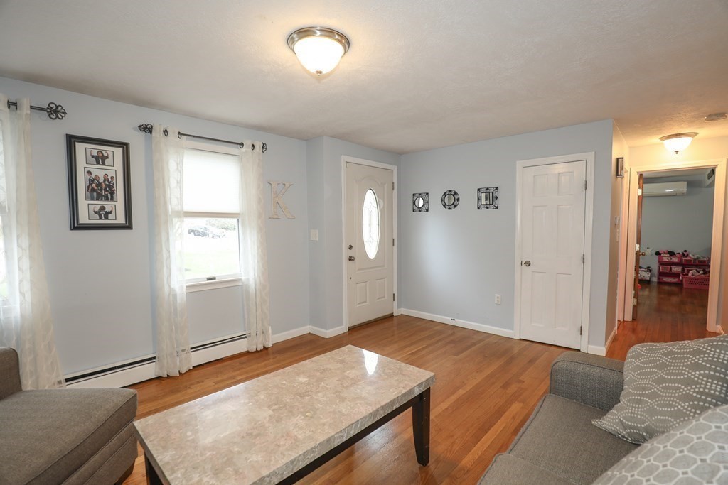 30 Dexter Avenue Dracut, MA 01826 - Photo 4 of 30