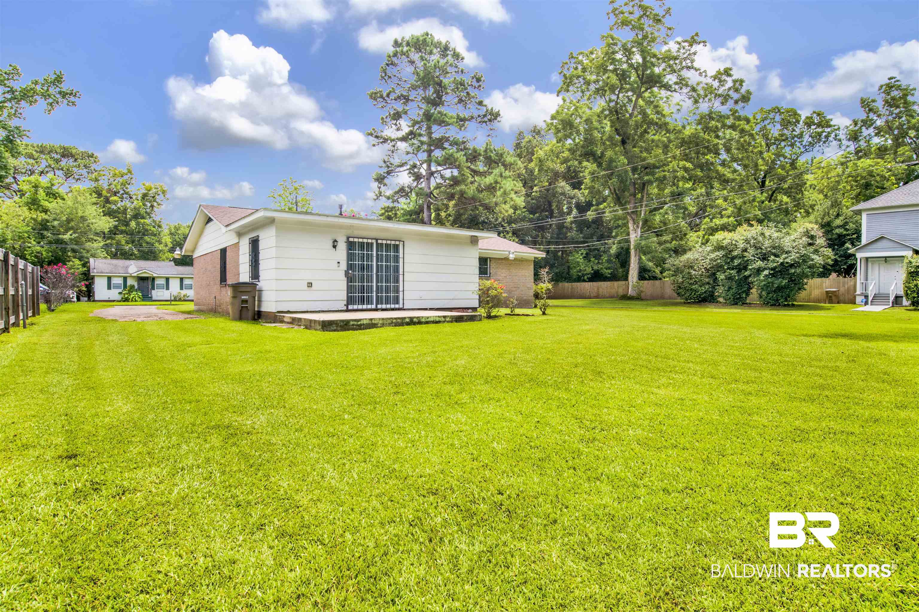 1476 Boudousquie Street Mobile, AL 36605 - Photo 32 of 34 View of yard