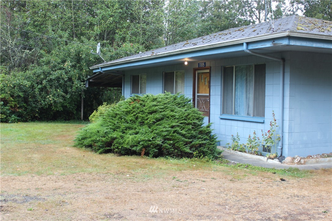 17015 Colony Road Bow, WA 98232 - Photo 3 of 22 Gallery Image 3