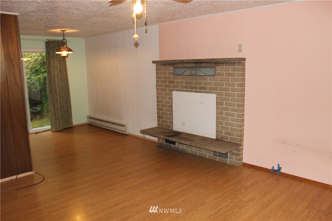 17015 Colony Road Bow, WA 98232 - Photo 5 of 22 Gallery Image 5