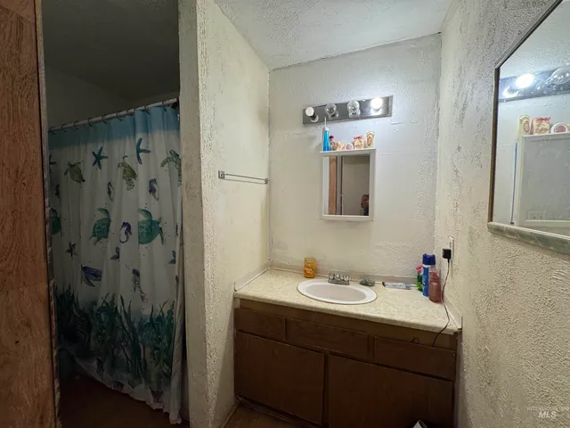 $280,000 | 4400 Southwest Jetstream Drive, Mountain Home, ID 83647