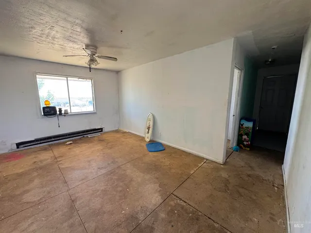 $280,000 | 4400 Southwest Jetstream Drive, Mountain Home, ID 83647