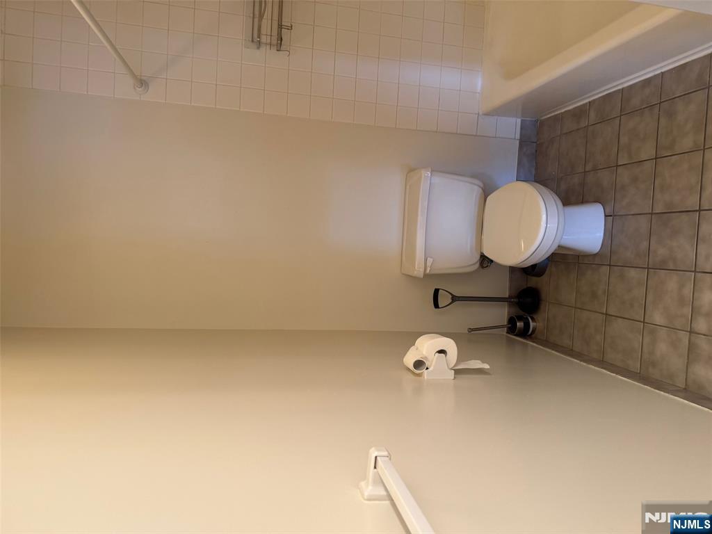 308 Hackensack Street, Unit 2 Carlstadt, NJ 07072 - Photo 7 of 11