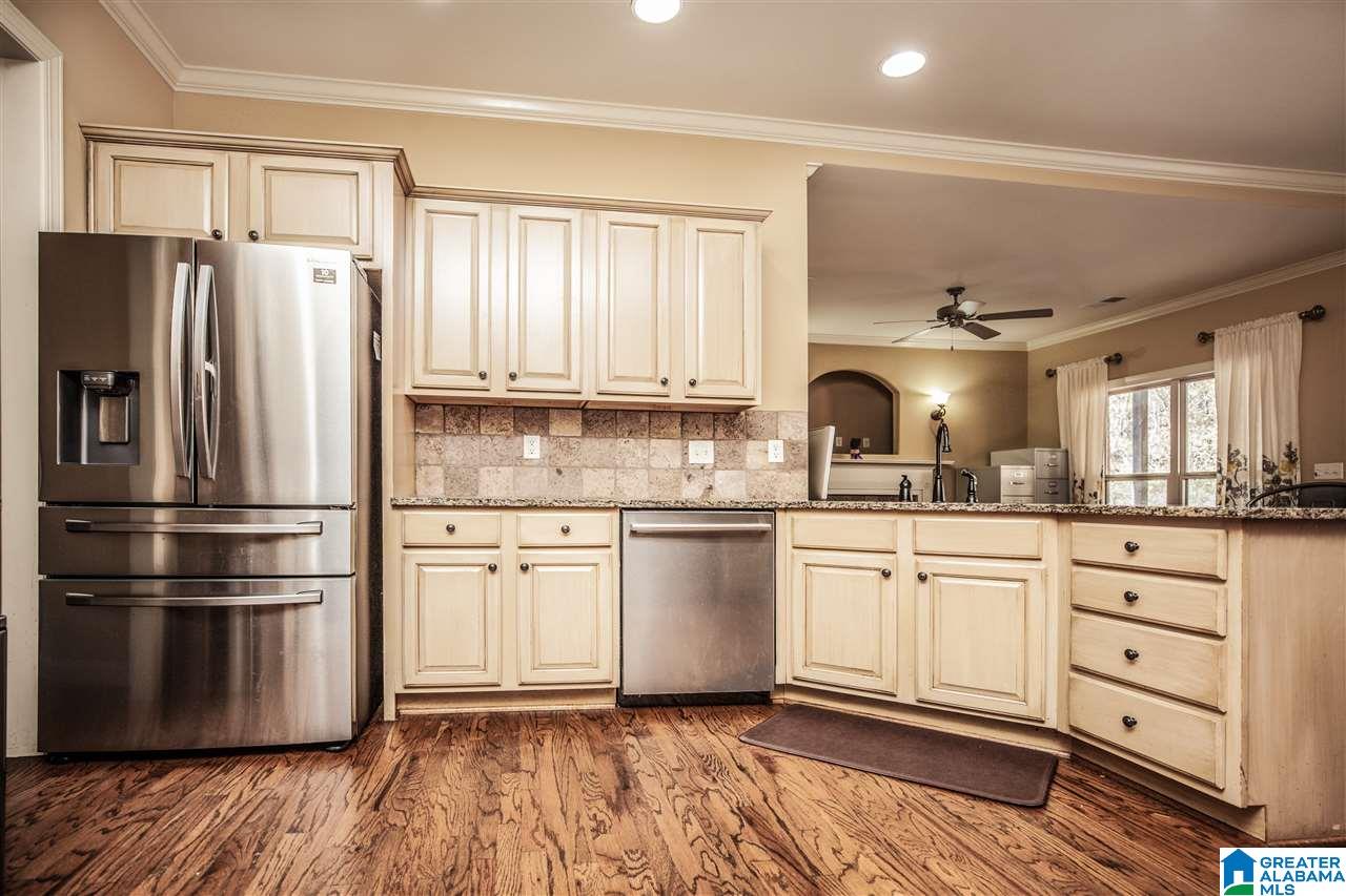 1306 Caliston Way Pelham, AL 35124 - Photo 12 of 34