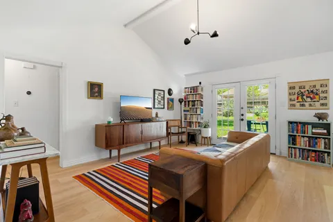 $340,000 | 10102 Floyd Drive, Austin, TX 78753