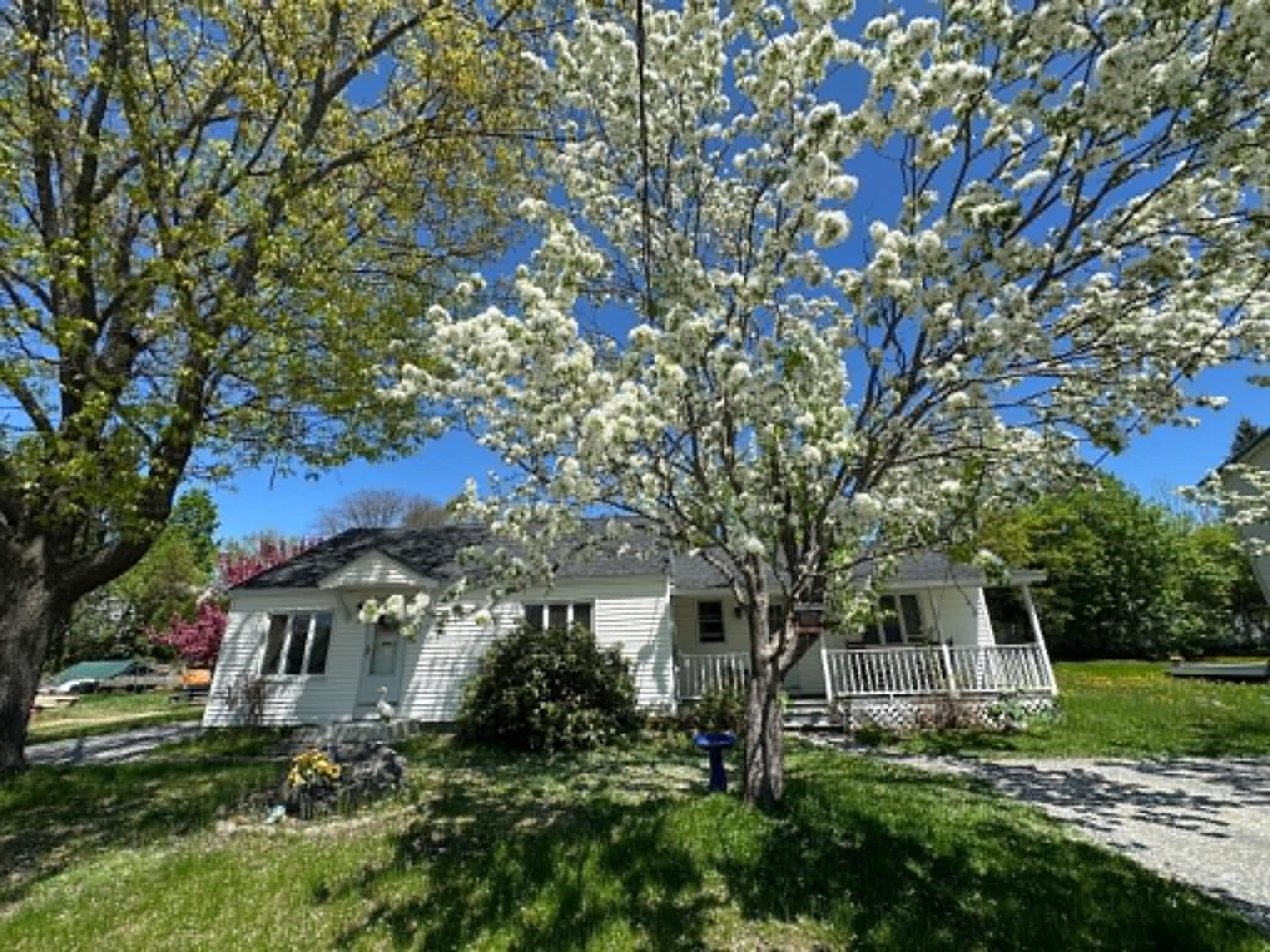 58 Fair Street Lewiston, ME 04240 - Photo 3 of 56 B2-SM82o