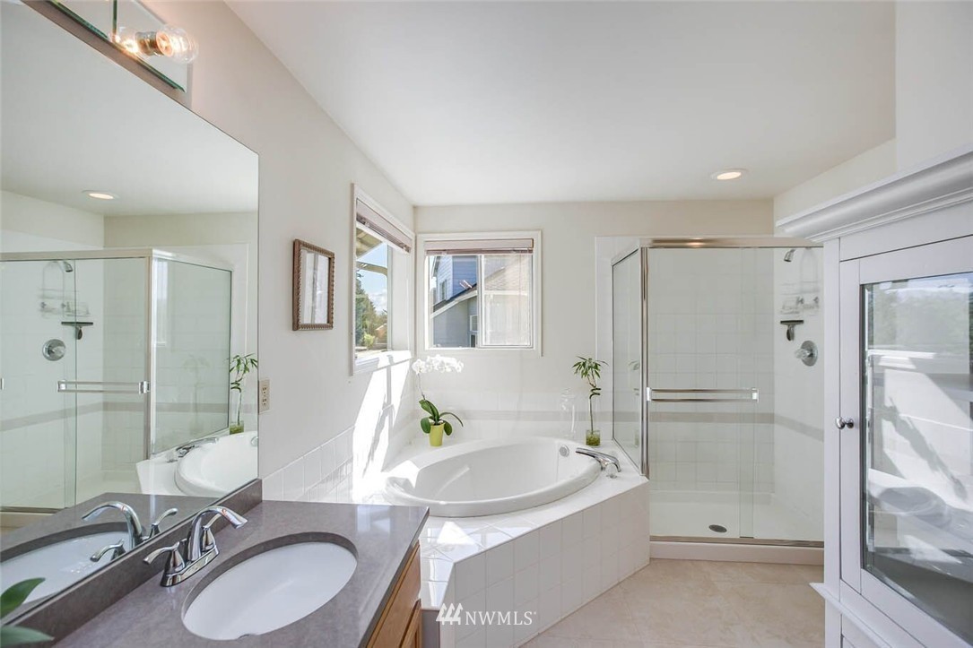 13836 Southeast 158th Street Renton, WA 98058 - Photo 16 of 25 Gallery Image 16