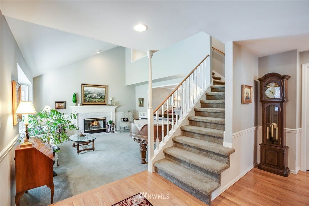13836 Southeast 158th Street Renton, WA 98058 - Photo 3 of 25 Gallery Image 3