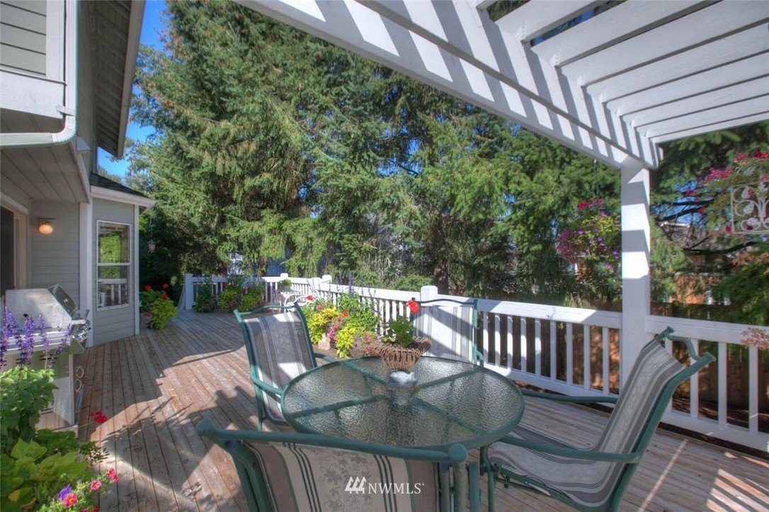 13836 Southeast 158th Street Renton, WA 98058 - Photo 22 of 25 Gallery Image 22