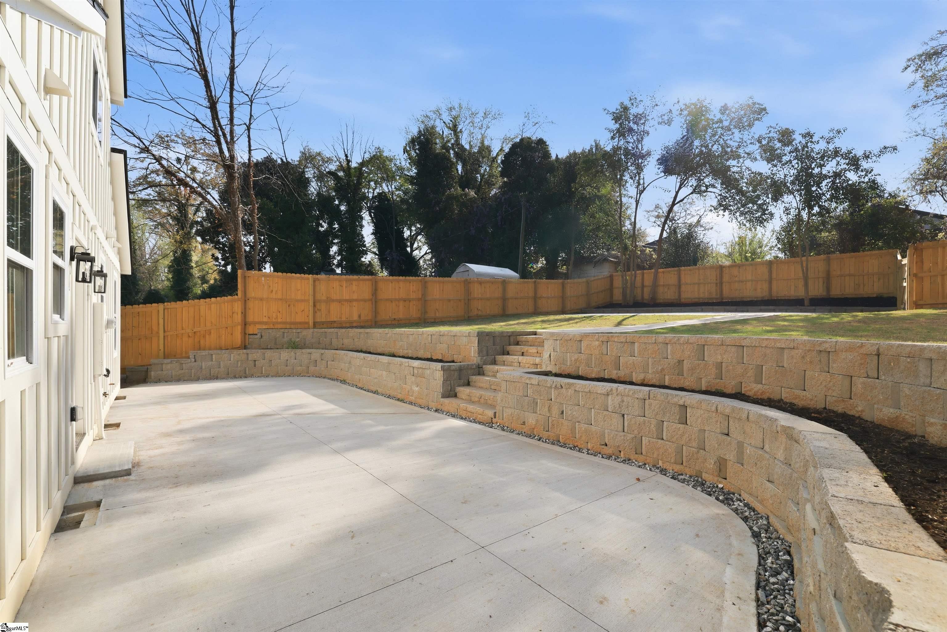 301 Ridgewood Avenue Spartanburg, SC 29306 - Photo 37 of 46