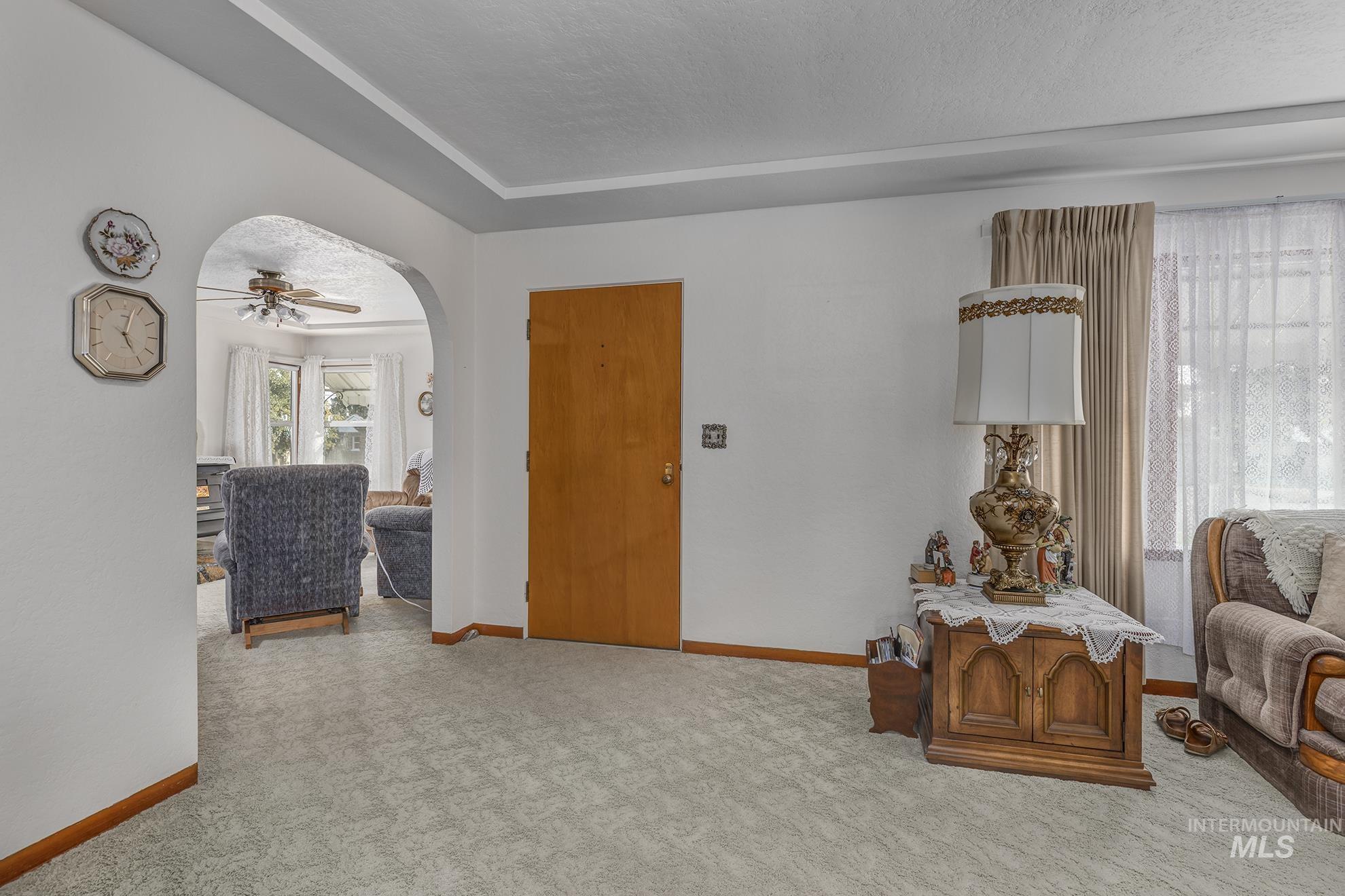 116 Pioneer Road Weiser, ID 83672 - Photo 4 of 45