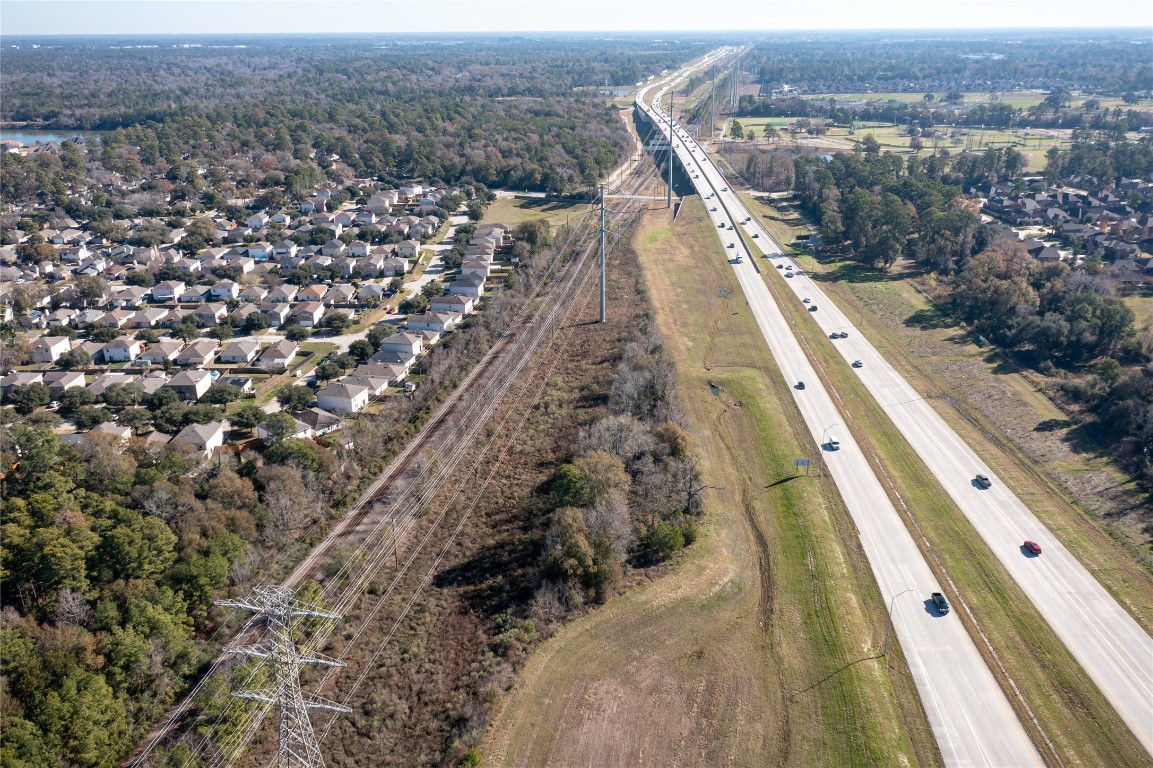 22610 Kathy Circle Spring, TX 77389 - Photo 7 of 19 a view of a city