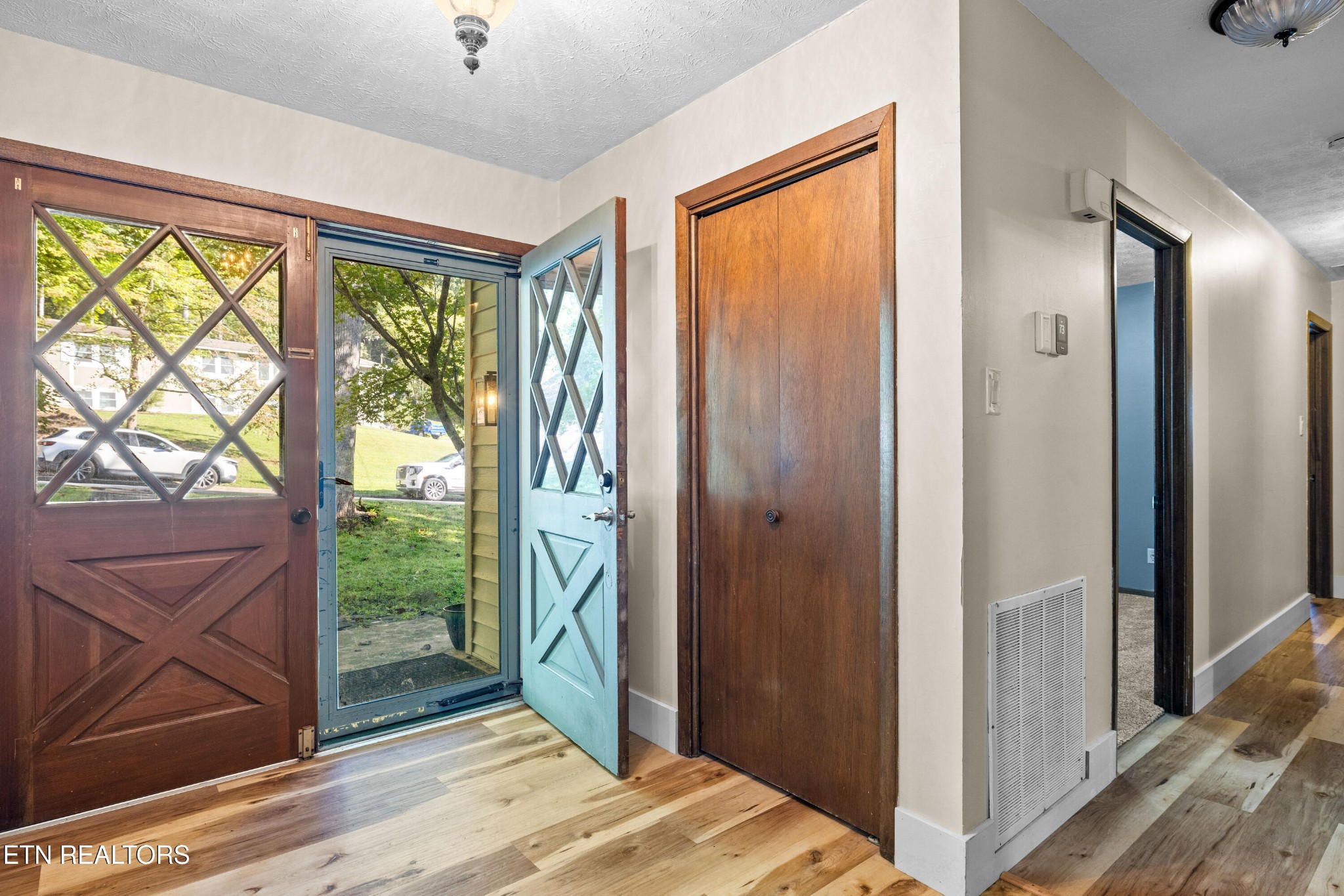 233 Gum Hollow Road Oak Ridge, TN 37830 - Photo 3 of 42 Gallery Image 3