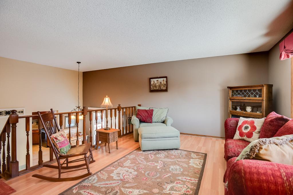 4224 Trenton Road Eagan, MN 55123 - Photo 12 of 35 Gallery Image 12