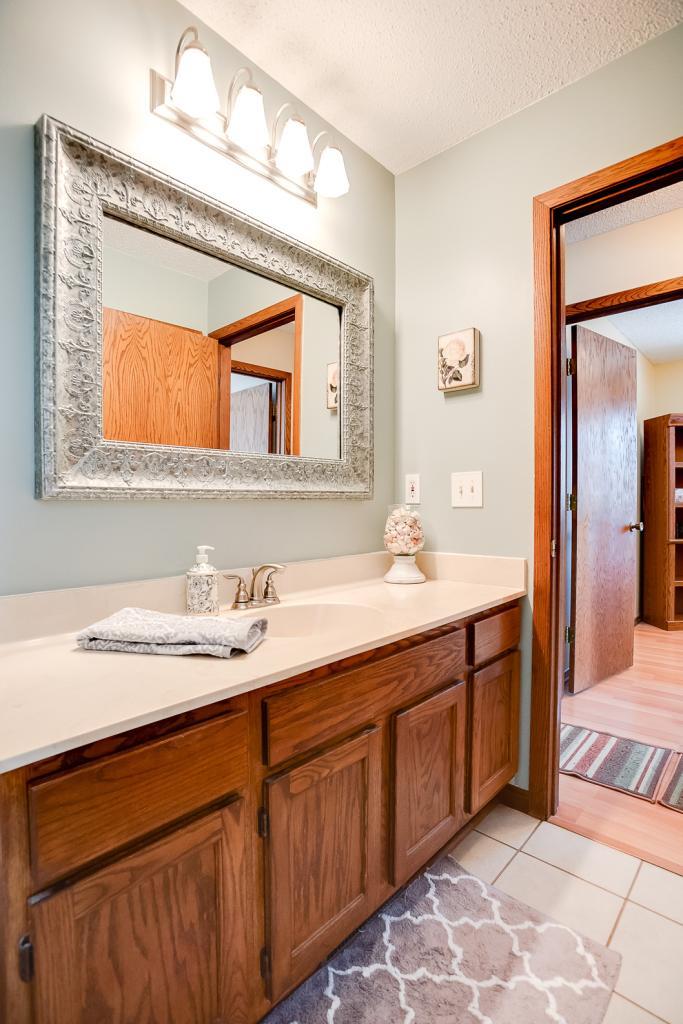 4224 Trenton Road Eagan, MN 55123 - Photo 15 of 35 Gallery Image 15