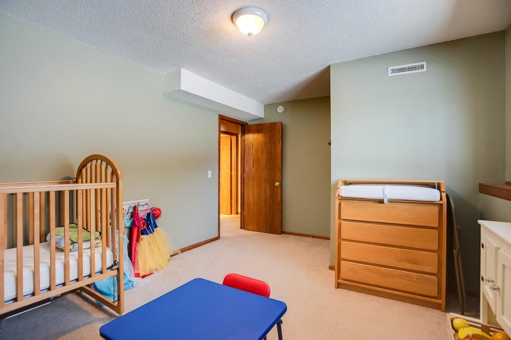4224 Trenton Road Eagan, MN 55123 - Photo 29 of 35 Gallery Image 29