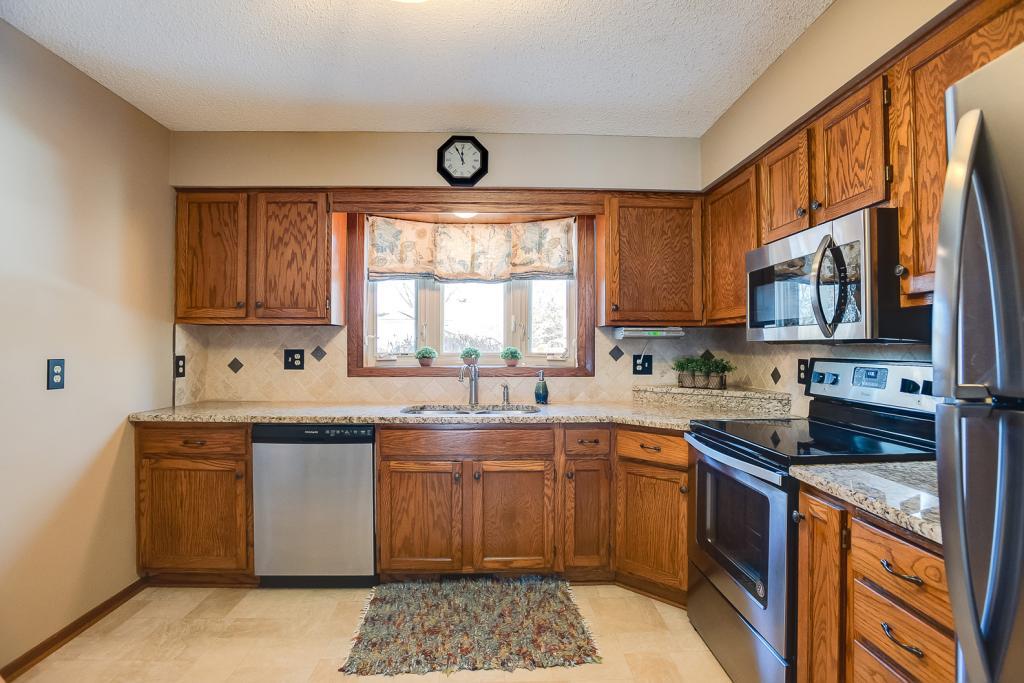 4224 Trenton Road Eagan, MN 55123 - Photo 5 of 35 Gallery Image 5